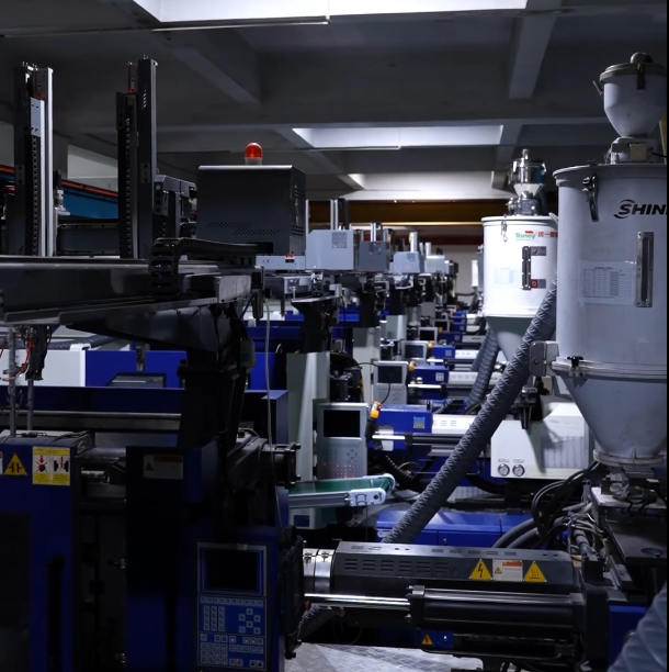 大银塑胶-塑胶模具加工