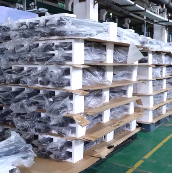 东莞订制塑胶模具厂-大银塑胶
