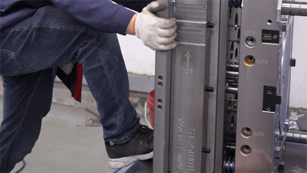 注塑成型模具工厂需重视的5大模具损坏原因