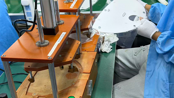 扫地机开模注塑：注塑机操作安全核心指南