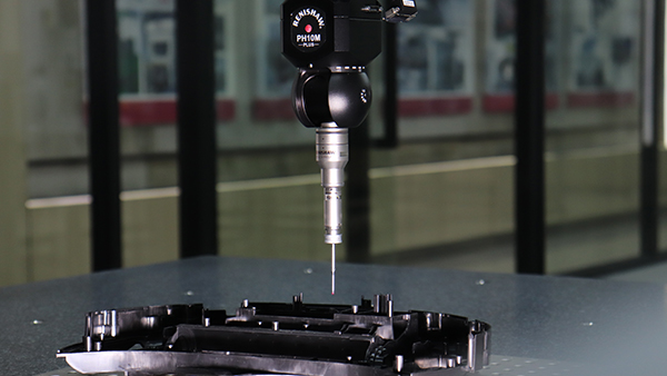 东莞订制塑胶模具厂：DAMIC流程，注塑缺陷的高效解决方案