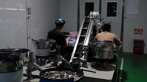 扫地机模具注塑生产,扫地机生产厂