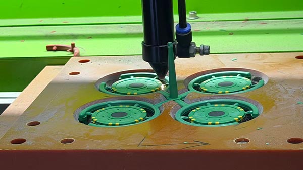 东莞家电塑胶注塑模具加工生产厂：模具设计核心要点与步骤