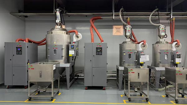 东莞做注塑比较好的厂：大银塑胶翻边整形模具设计核心要点