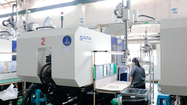 破解制造难题，如何选择靠谱的东莞注塑加工厂？