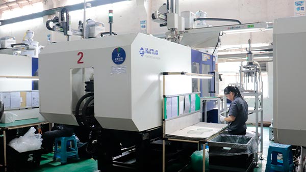 越南开模具注塑加工：分型面设计核心原则