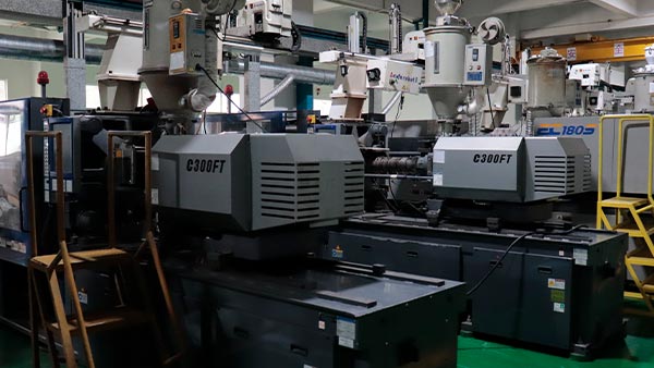 越南塑胶注塑加工厂家：浇口选择精准指南