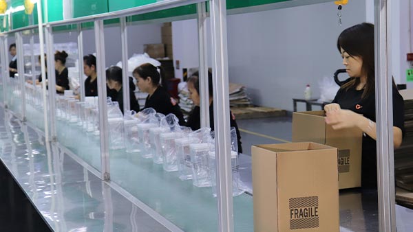 东莞注塑模具加工制造厂商：设计驱动与价值解码