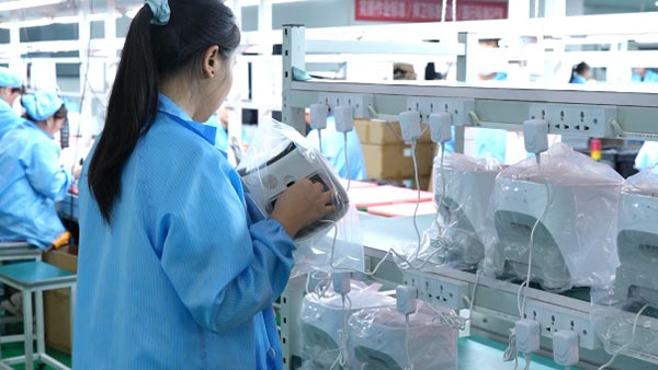 东莞家电塑胶注塑模具加工生产厂_家电模具注塑一体化_东莞大银塑胶 东莞家电塑胶注塑模具加工生产厂_家电模具注塑一体化_东莞大银塑胶