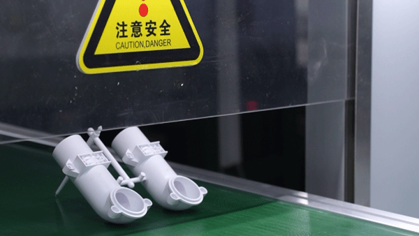 东莞订制塑胶模具厂_非标塑胶模具定制_东莞大银塑胶